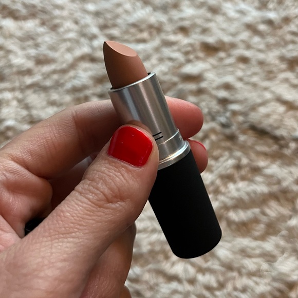 MAC Cosmetics Makeup Nib Mac Cosmetics Influentially It Powder Kiss